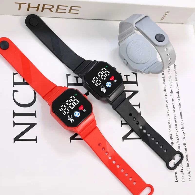 Kids Watches LED Digital Kids  – Smartwatch Digital Watches For Kid Boy Bewertung und Preis