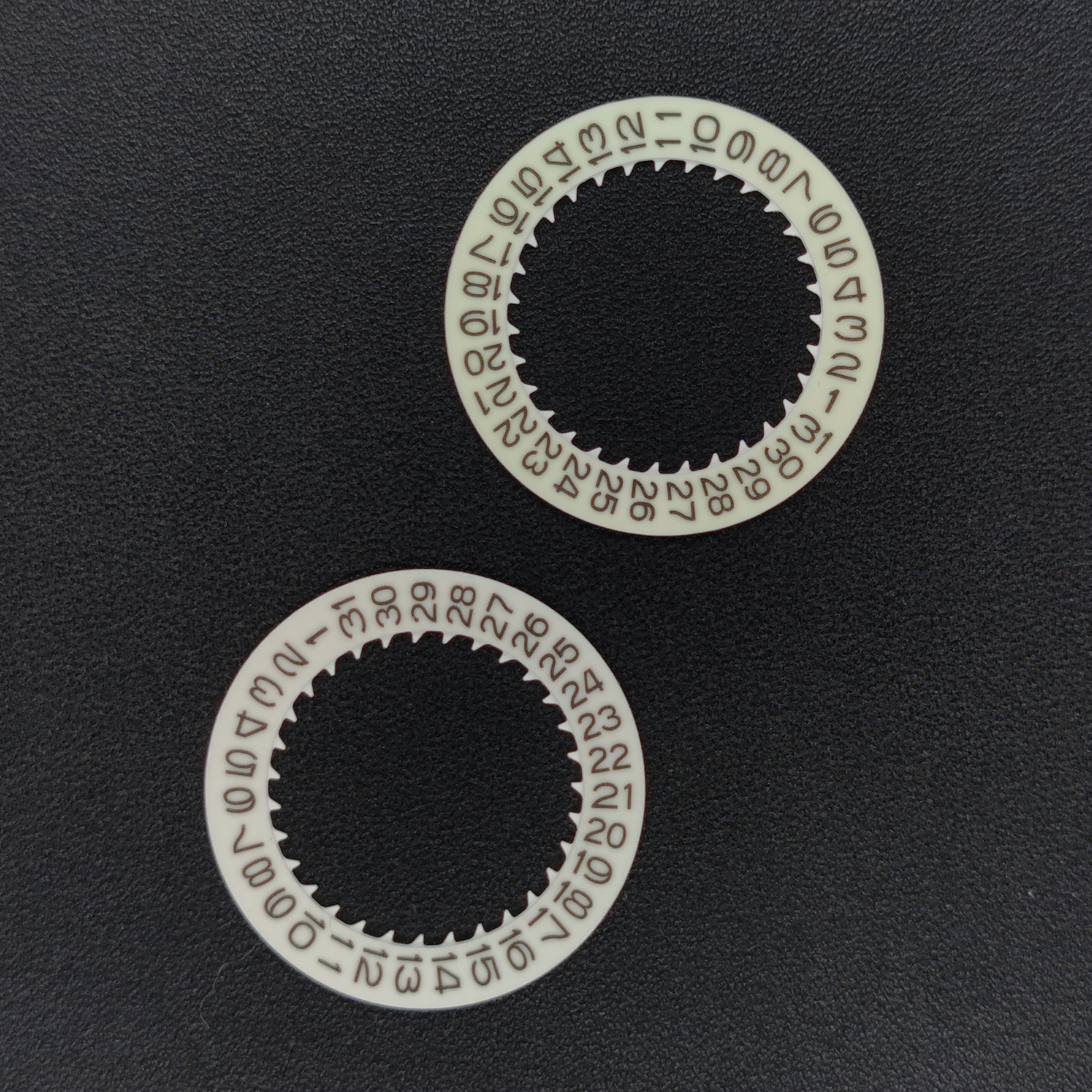NH35 Luminous White Date-Wheel – Crystal Press Tool Bewertung und Preis